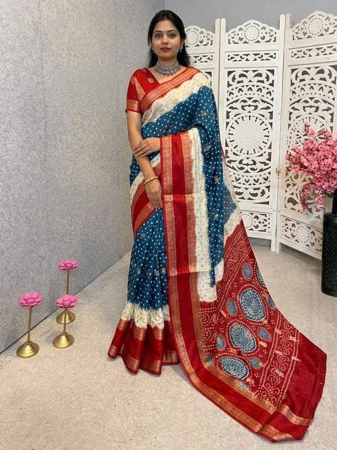 Vasthrlay Handloom Printed Unstitche Attache