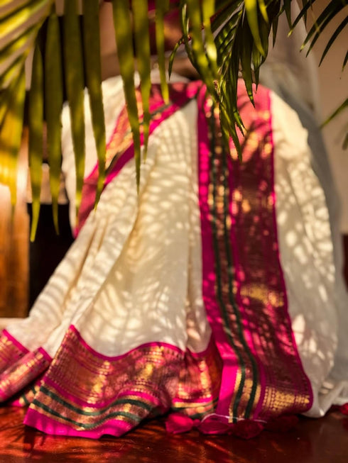 Vasthrlay Cotton Unstitched Saree