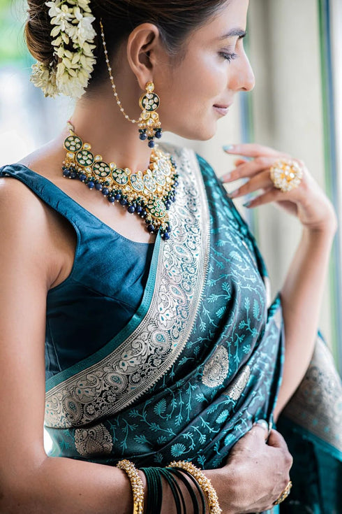Vasthrlay Banarasi Unstitched Saree