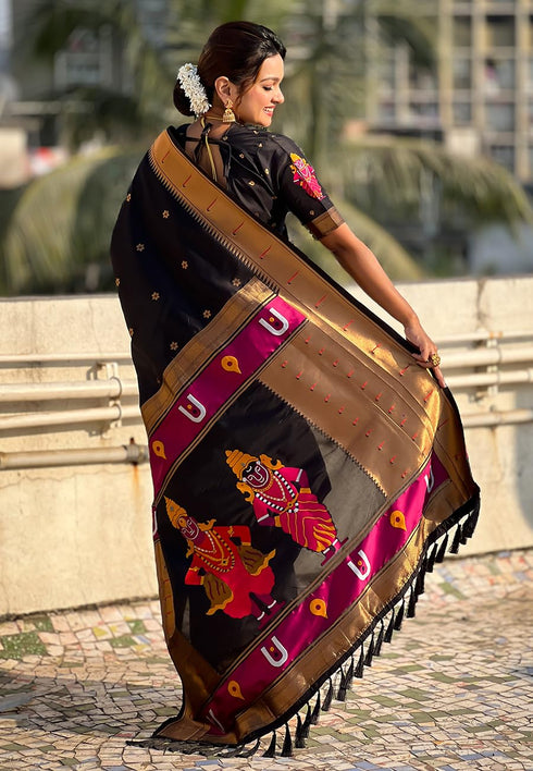 Vasthrlay Kanjivaram Paithani Unstitched Mahendi Ethnic Wear