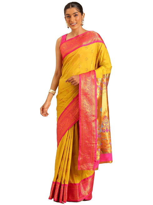 Vasthrlay Pheshwai Bottle Saree