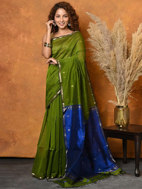 Vasthrlay Banarasi Unstitched Saree