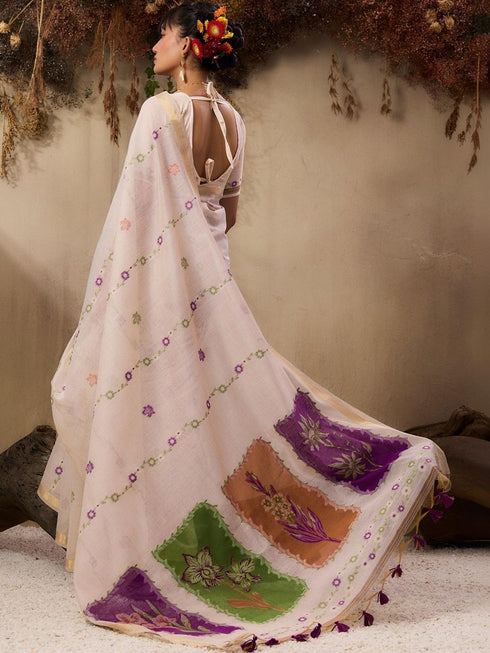 Vasthrlay Handloom Unstitched Saree
