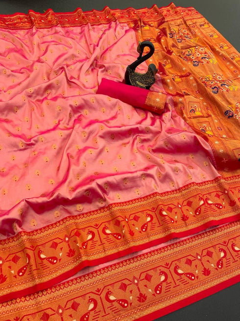 Vasthrlay Banarasi Paithani Weaving