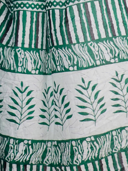 Vasthrlay Chanderi Bandhani Green Saree With Unstitched Blouse Piece