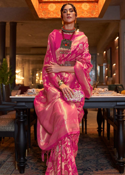 Vasthrlay Kanjivaram Unstitched Jacquard Stylish Saree
