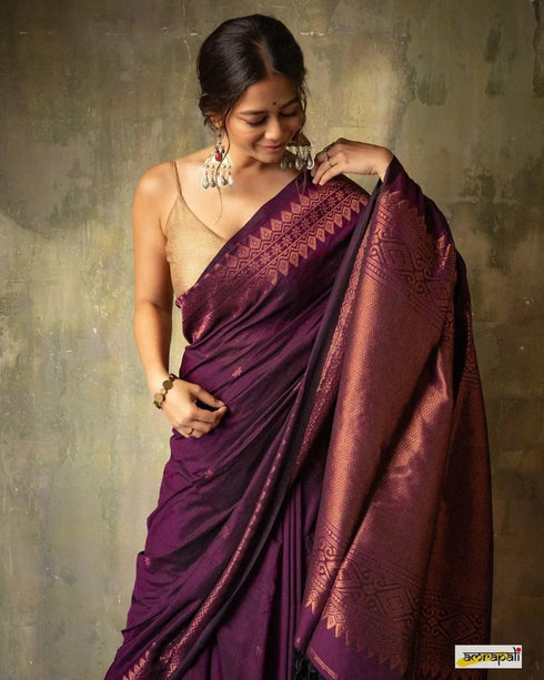 Vasthrlay Banarasi Unstitched Saree