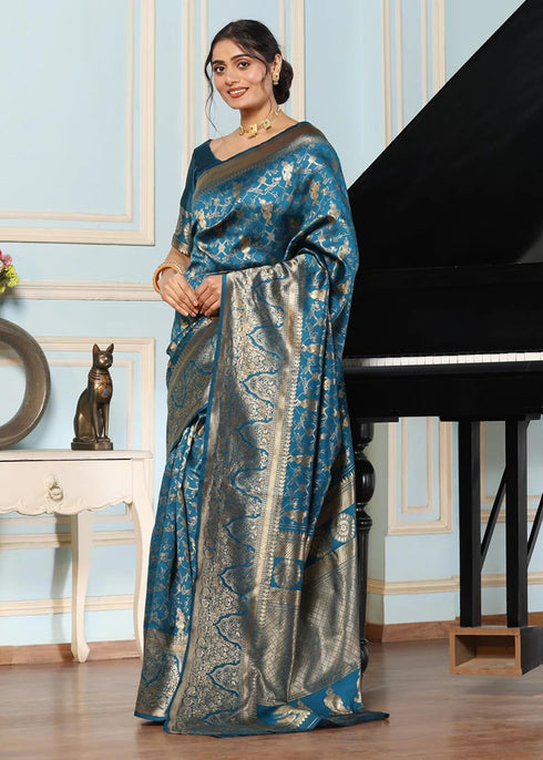 Vasthrlay Traditional Unstitched Saree