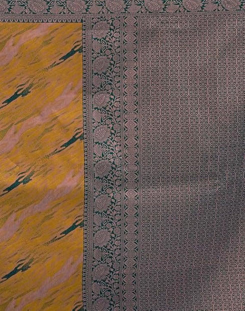 Vasthrlay Womens Weaving Unstitched Light Green Saree