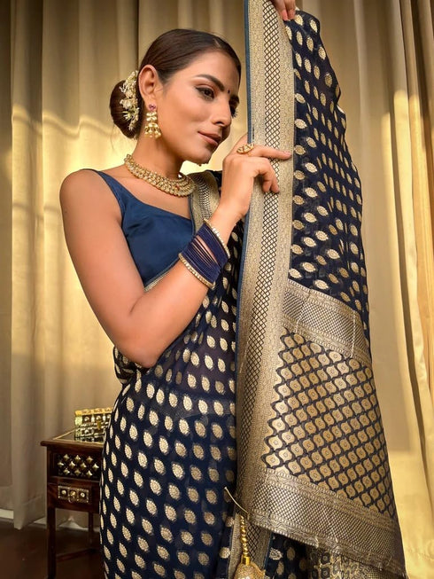 Vasthrlay Kanjivaram Saree