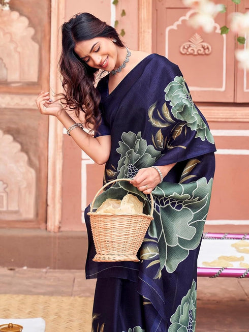 Vasthrlay Womens Abstract Unstitched Off White Saree