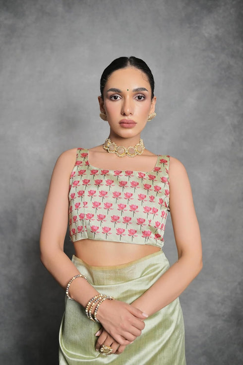 Vasthrlay Tussar Silk Saree