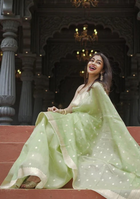 Vasthrlay Cotton Unstitched Saree