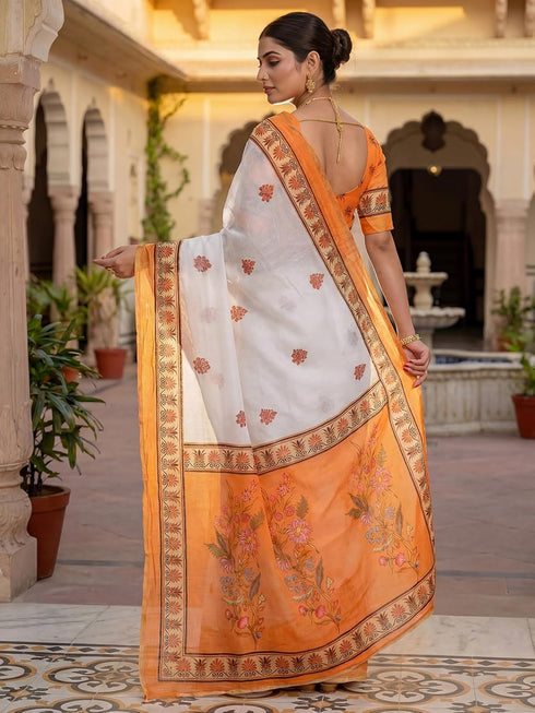 Vasthrlay Printed Peach1 Saree