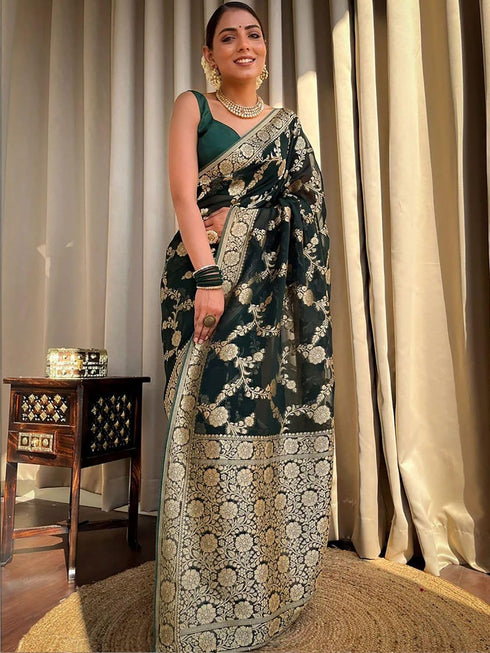 Vasthrlay Banarasi Traditional Saree