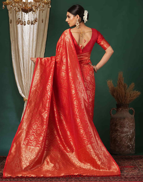 Vasthrlay Maroon Traditional Unstitched Saree