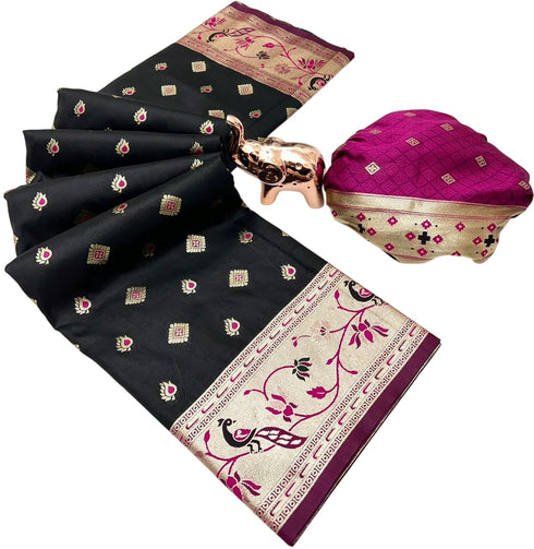 Vasthrlay Paithani Weaving Peacock