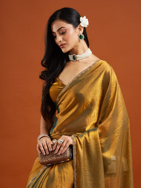 Vasthrlay Border Unstitched Saree