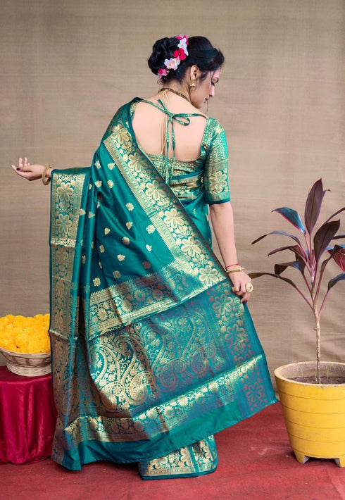 Vasthrlay Banarasi Unstitched Saree
