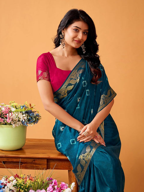 Vasthrlay Georgette Embroidery Red Saree