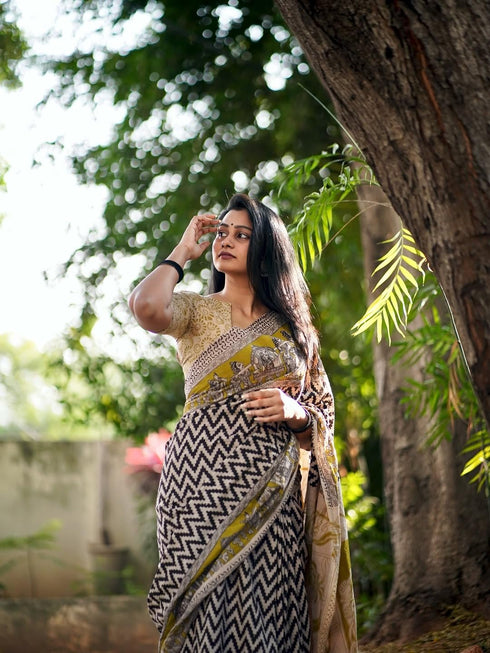Vasthrlay Elegant Printed Designer Festival