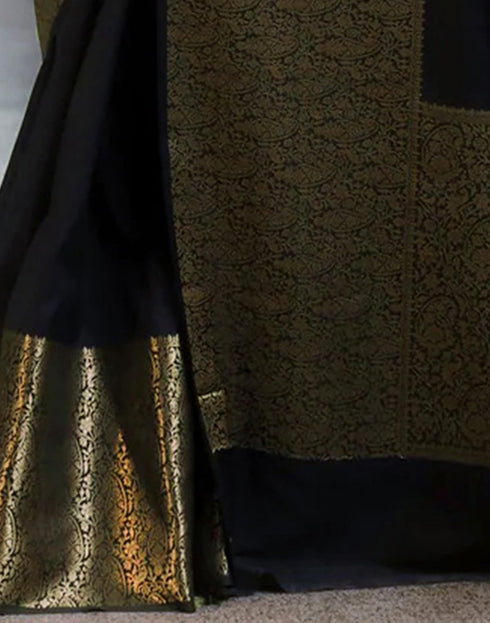 Vasthrlay Banarasi Jacquard Unstitched Dark Green Saree
