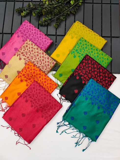 Vasthrlay Tussar Saree Floral