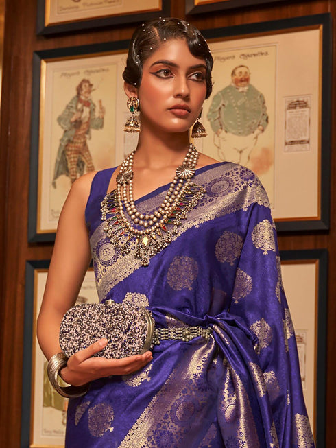 Vasthrlay Exquisite Traditional Intricate Gold Tone Saree