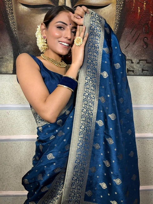 Vasthrlay Kanjivaram Saree