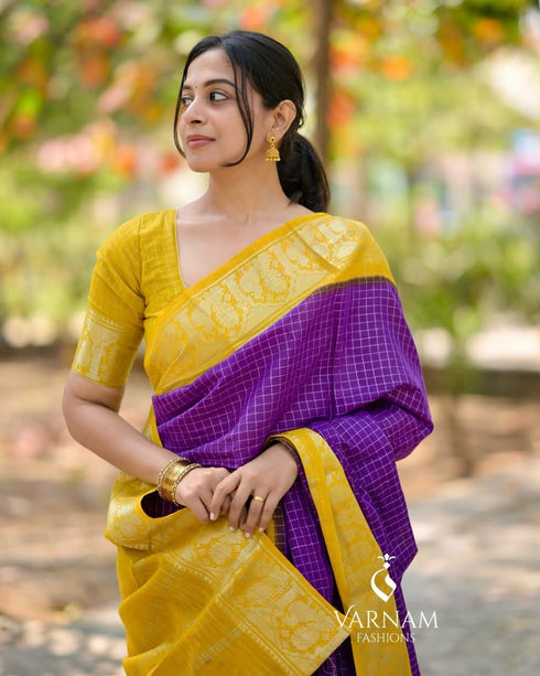Vasthrlay Kanjivaram Traditional Saree