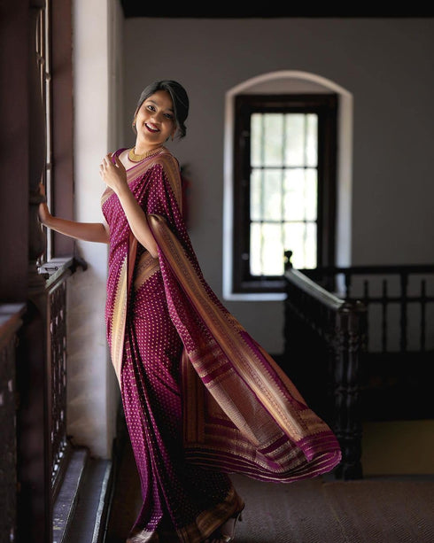 Vasthrlay Banarasi Kanjivaram Silk Wedding Ethnic Wear