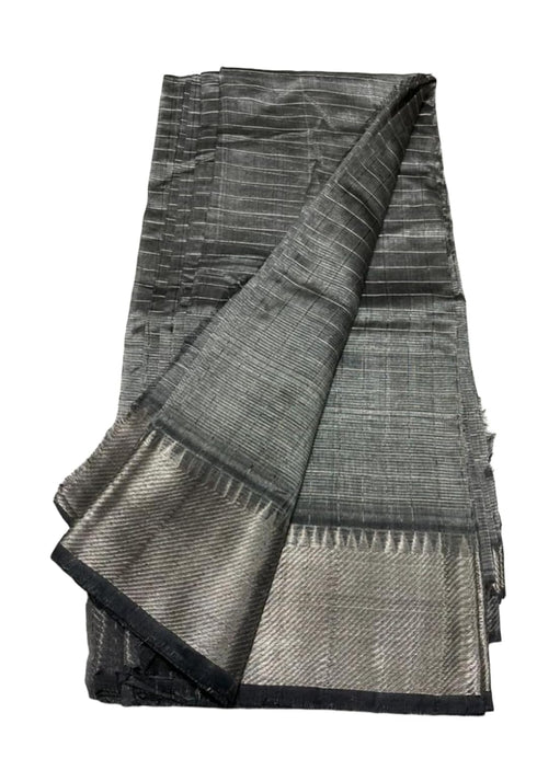 Vasthrlay Traditional Handloom Running Attached