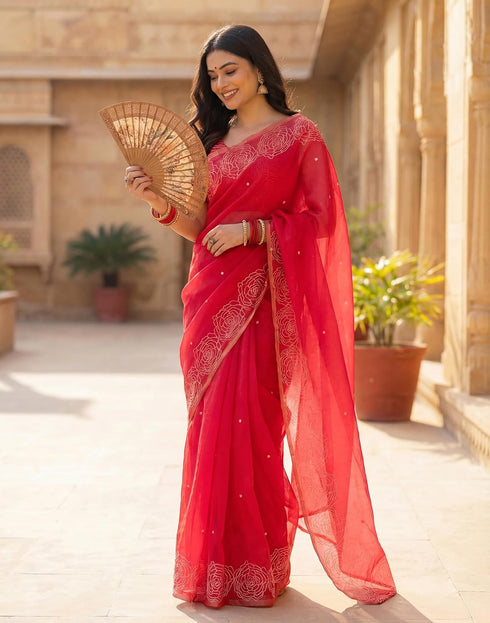 Vasthrlay Womens Printed Unstitched Off White Saree