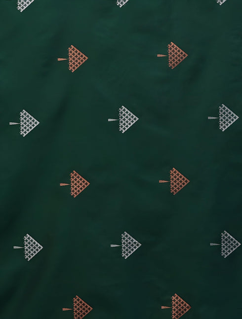 Vasthrlay Banarasi Unstitched Saree