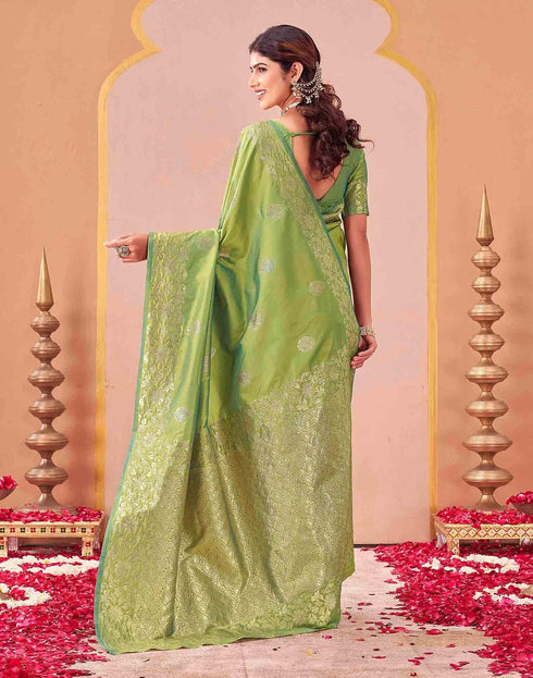 Vasthrlay Kanjivaram Jacquard Pista Green With Unstitched Blouse Piece