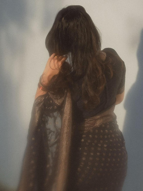 Vasthrlay Wedding Saree