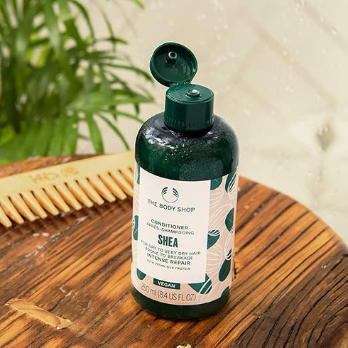 The Body Shop Shea Butter Richly Replenishing Conditioner