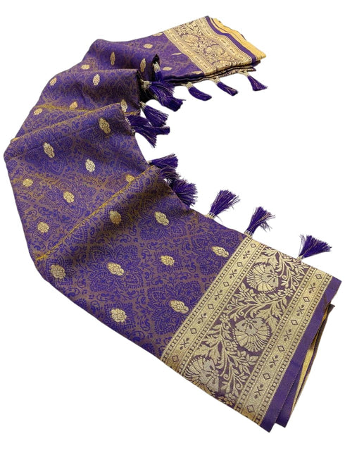 Vasthrlay Banarasi Weaving