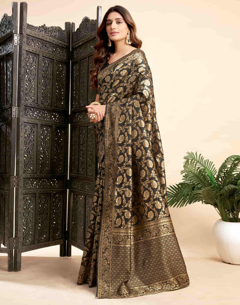 Vasthrlay Banarasi Traditional Unstitched Saree
