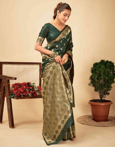 Vasthrlay Gold Banarasi Saree