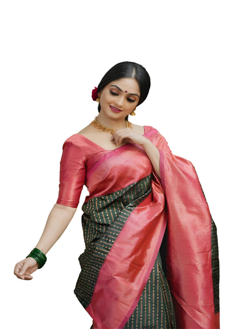 Vasthrlay Banarasi Saree