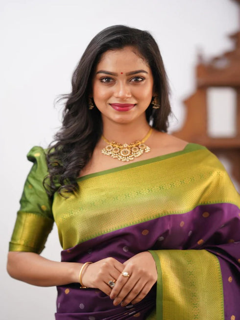 Vasthrlay Banarasi Traditional Unstitched Saree