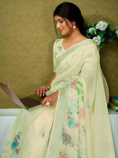 Vasthrlay Digital Printed Unstitched Pink Saree