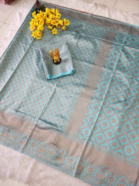 Vasthrlay Saree