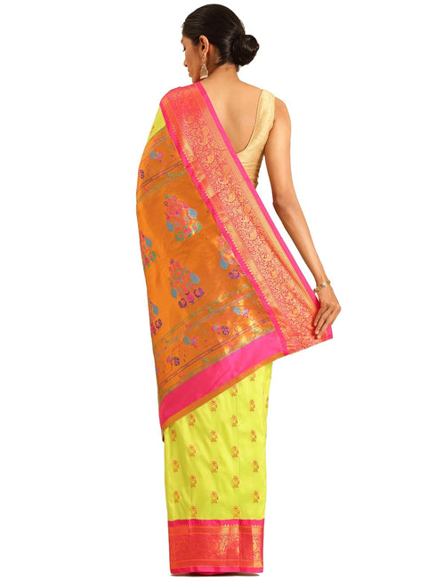 Vasthrlay Pheshwai Bottle Saree