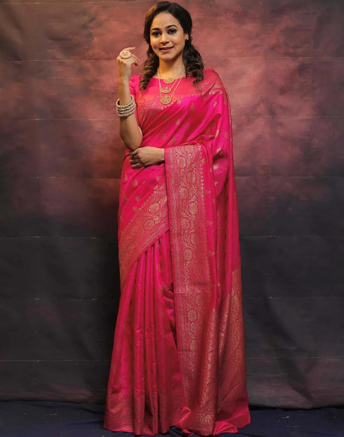 Vasthrlay Banarasi Kanjivaram Unstitched Teal Saree