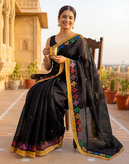 Vasthrlay Womens Printed Unstitched Peach Saree