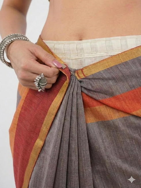 Vasthrlay Brown Women'S Blue And White Chevron Printed Linen Saree