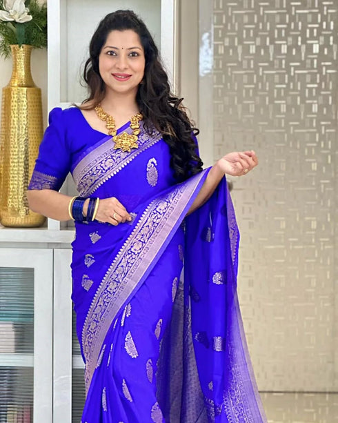 Vasthrlay Kanjivaram Designer Saree
