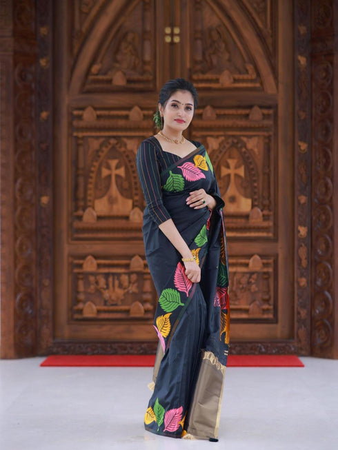 Vasthrlay Banarasi Border Saree